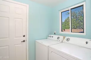 3854 Look Backridge Pl, Tucson, AZ 85719 - Photo 14