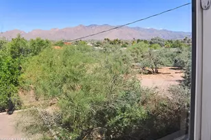 3854 Look Backridge Pl, Tucson, AZ 85719 - Photo 16