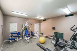 1810 E Blacklidge Dr, Tucson, AZ 85719 - Photo 14