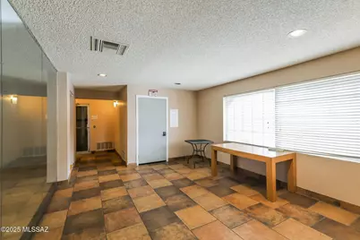 1810 E Blacklidge Drive #417, Tucson, AZ 85719 - Photo 12