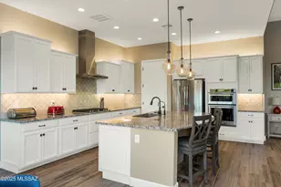 13320 N Cape Marigold Dr, Oro Valley, AZ 85755 - Photo 14