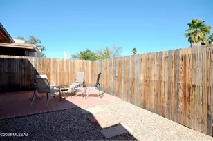 2766 W Daffodil Pl, Tucson, AZ 85745 - Photo 20