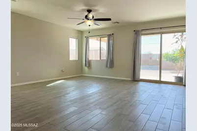 8235 W Melanitta Drive, Tucson, AZ 85757 - Photo 2