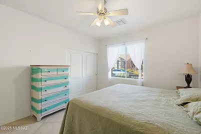 513 W Knotwood Street, Green Valley, AZ 85614 - Photo 24