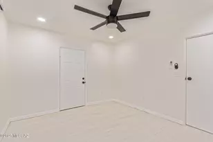 231 W 26th St, Tucson, AZ 85713 - Photo 20