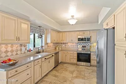3601 N San Sebastian Drive, Tucson, AZ 85750 - Photo 18