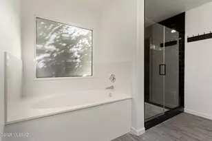 10706 N Sand Canyon Pl, Oro Valley, AZ 85737 - Photo 18