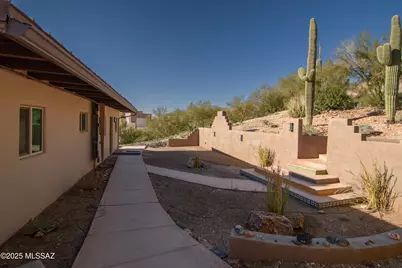3655 N Camino Blanco Place, Tucson, AZ 85718 - Photo 4