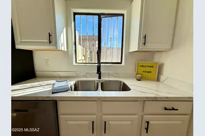 2282 E Sunland Vista, Tucson, AZ 85713 - Photo 6