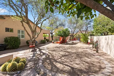 11651 N Ribbonwood Drive, Oro Valley, AZ 85737 - Photo 30