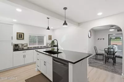 1141 N Paseo Del Cervato, Green Valley, AZ 85614 - Photo 16