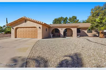 1141 N Paseo Del Cervato, Green Valley, AZ 85614 - Photo 4