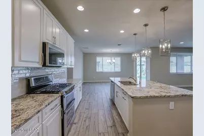 1093 E Silver Ray Drive, Oro Valley, AZ 85737 - Photo 20