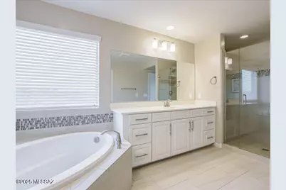 1093 E Silver Ray Drive, Oro Valley, AZ 85737 - Photo 32