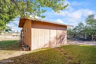 411 N Busby Pl, Saint David, AZ 85630 - Photo 34