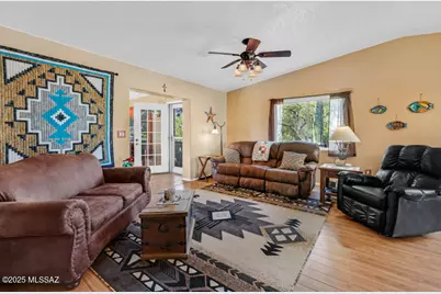 2051 S Doubletree Lane, Tucson, AZ 85713 - Photo 6
