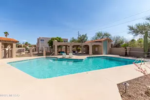 625 N Sunstream Ln, Tucson, AZ 85748 - Photo 2