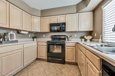 625 N Sunstream Lane, Tucson, AZ 85748 - Photo 10