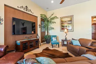 1537 N Bank Swallow Rd, Green Valley, AZ 85614 - Photo 6