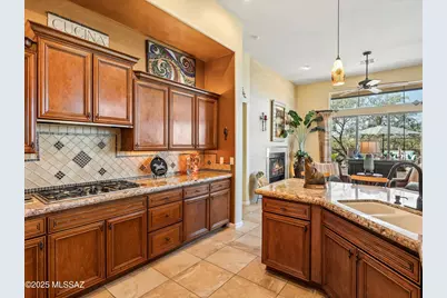 1537 N Bank Swallow Road, Green Valley, AZ 85614 - Photo 12