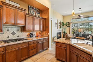 1537 N Bank Swallow Rd, Green Valley, AZ 85614 - Photo 12