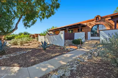 478 S Paseo Madera #B, Green Valley, AZ 85614 - Photo 2