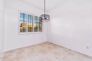 3386 N Apache Plume Ct, Tucson, AZ 85750 - Photo 10