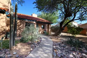 5477 N Via Del Arbolito, Tucson, AZ 85750 - Photo 2