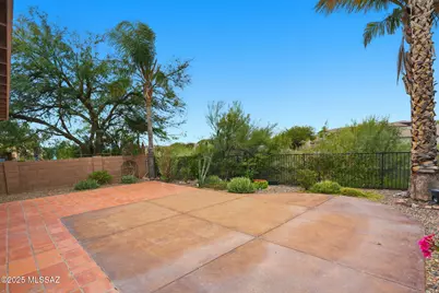 13047 N Desert Olive Drive, Oro Valley, AZ 85755 - Photo 24