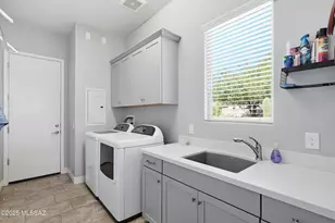 11788 N Mabini Pl, Tucson, AZ 85737 - Photo 32