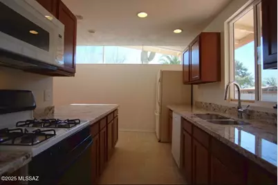 5201 E Patricia Street, Tucson, AZ 85712 - Photo 4