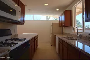 5201 E Patricia St, Tucson, AZ 85712 - Photo 4