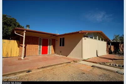 5201 E Patricia Street, Tucson, AZ 85712 - Photo 1