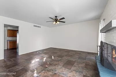 7651 E 45th Street, Tucson, AZ 85730 - Photo 4
