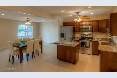 831 E Hedrick, Tucson, AZ 85719 - Photo 2