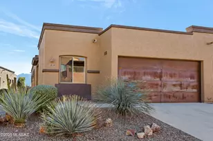 5829 S Waynes Way, Green Valley, AZ 85622 - Photo 2