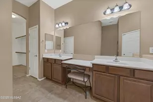 5829 S Waynes Way, Green Valley, AZ 85622 - Photo 30