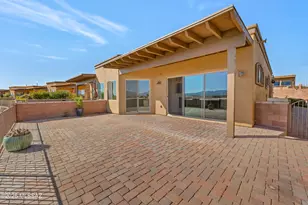5829 S Waynes Way, Green Valley, AZ 85622 - Photo 10