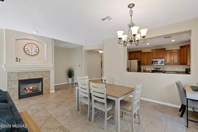 1283 W Vinovo Pass, Oro Valley, AZ 85755 - Photo 4