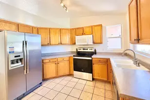 8981 E Mayberry Dr, Tucson, AZ 85730 - Photo 24