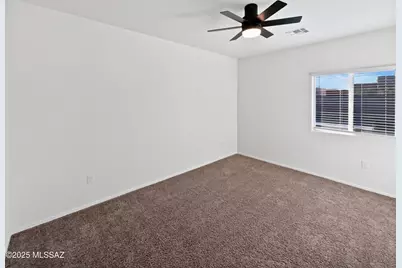 7939 W Imperial Eagle Court, Tucson, AZ 85757 - Photo 16