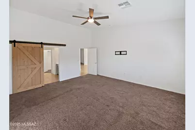 7939 W Imperial Eagle Court, Tucson, AZ 85757 - Photo 10