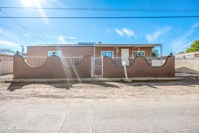 3348 E Holladay Street, Tucson, AZ 85706 - Photo 2