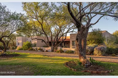 10475 E Speedway Boulevard, Tucson, AZ 85748 - Photo 8