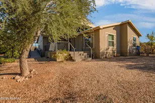 7010 N Hot Desert Trail, Tucson, AZ 85743 - Photo 2