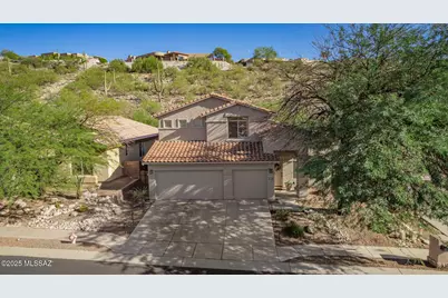 4334 N Sunset Cliff Drive, Tucson, AZ 85750 - Photo 2
