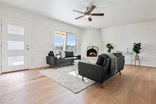 2160 W Ironwood Ridge Dr, Tucson, AZ 85745 - Photo 4