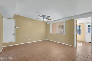 101 W Corona Rd, Tucson, AZ 85756 - Photo 10