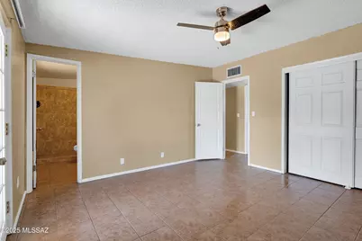 101 W Corona Road, Tucson, AZ 85756 - Photo 26