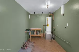 101 W Corona Rd, Tucson, AZ 85756 - Photo 12